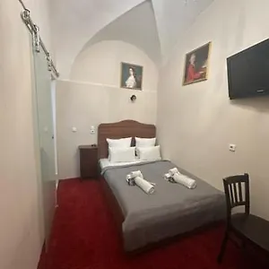 Datri Petite 8 Vienna