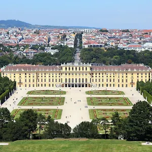 Cozy Flat - Near Schoenbrunn Viena