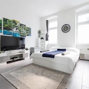 Modern In Wien